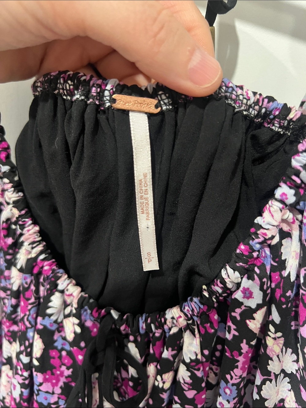 Free People Black & Purple Floral Bubble Crop Top Size Small - Picture 6 of 6
